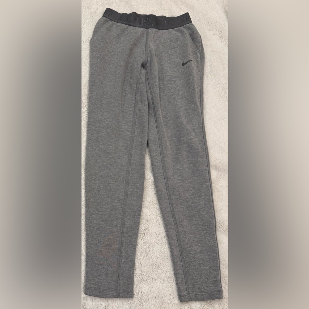 NIKE Therma-FIT Gray Fleece Training Pants XS